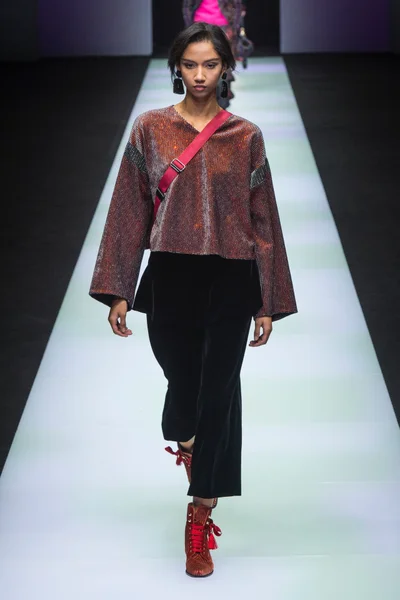Look 67